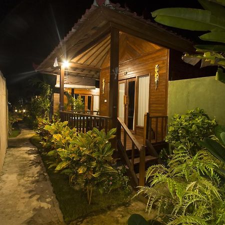 阿莫拉小屋旅馆 蓝梦岛 外观 照片